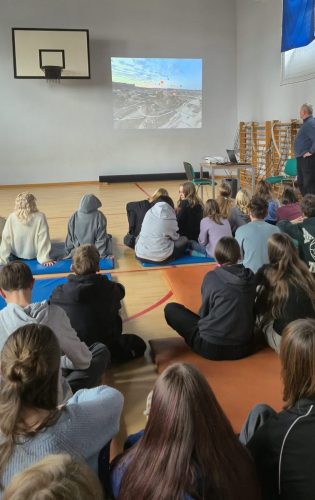 Śniadania u Tytusa - niezwykła podróż przez trzy kontynenty z Markiem Roemer