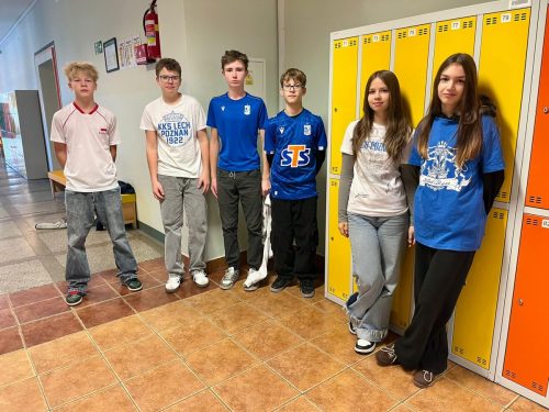 Tematyczny piątek – Dzień Koszulki Piłkarskiej! 