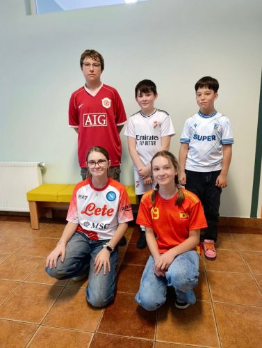 Tematyczny piątek – Dzień Koszulki Piłkarskiej! 