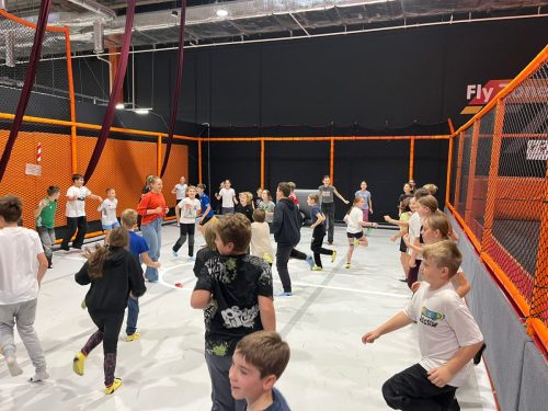 Wycieczka klas 5A i 5D do parku trampolin! 